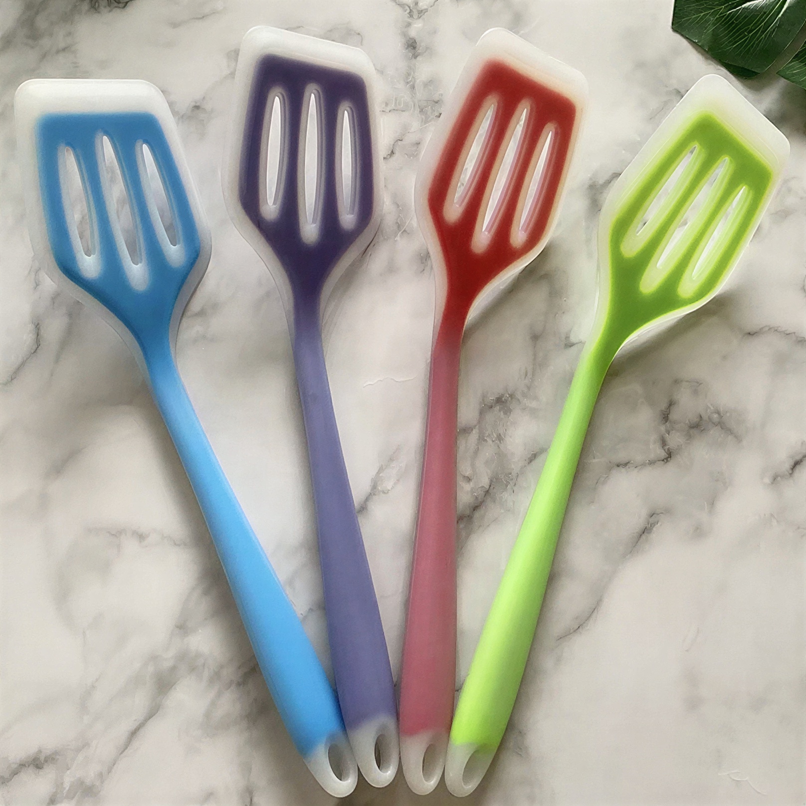 Haptic Blue Color Silicone Kitchen Ware